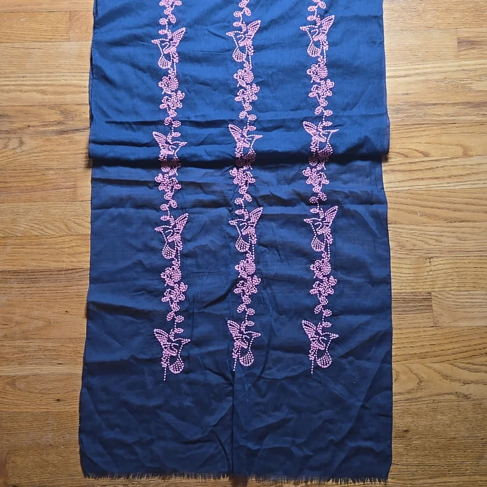 Pistil blue pink embroidered bird frayed edges cotton 20